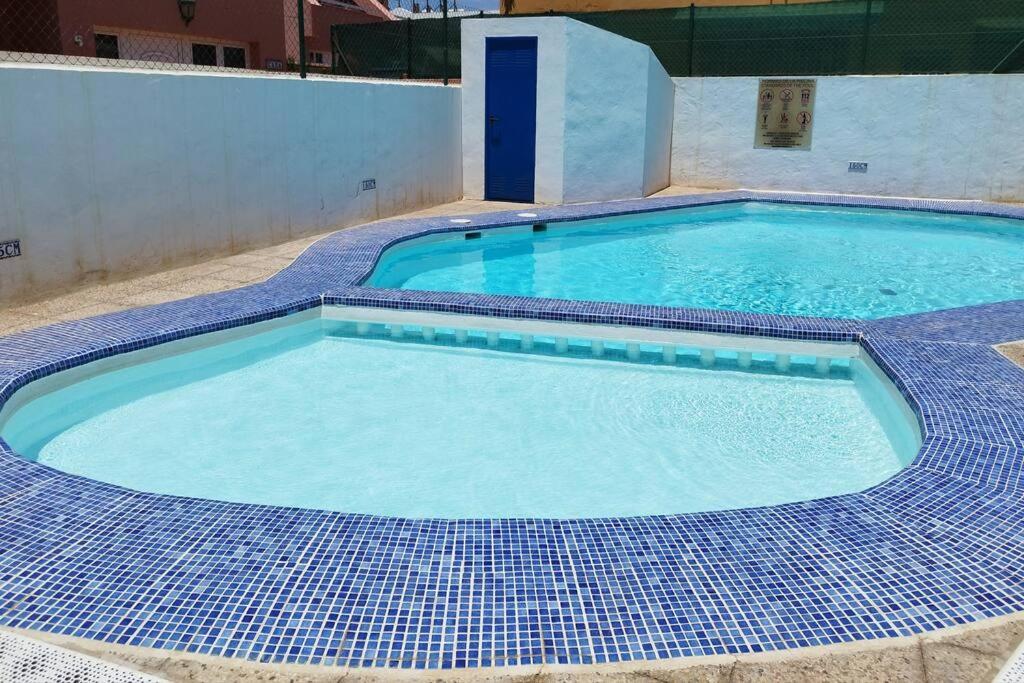 Casa Freesia Caleta Centre Avec Piscine Communautaire Apartament
